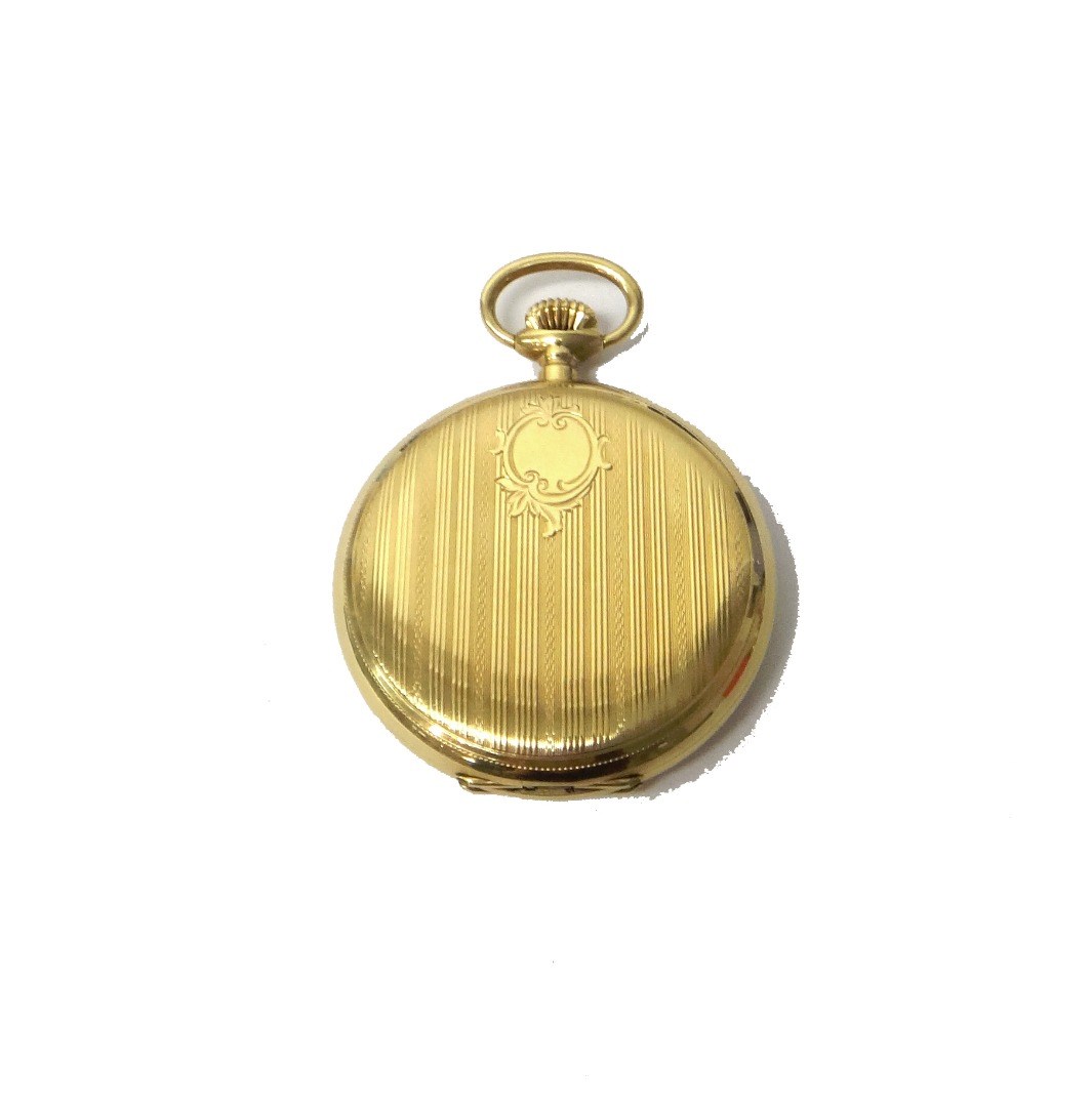 Appraisal: A gentleman's gold cased keyless wind hunting cased pocket watch