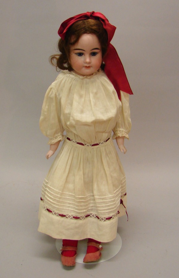 Appraisal: Germany Sch - shoulderhead doll Blue sleep eyes open mouth