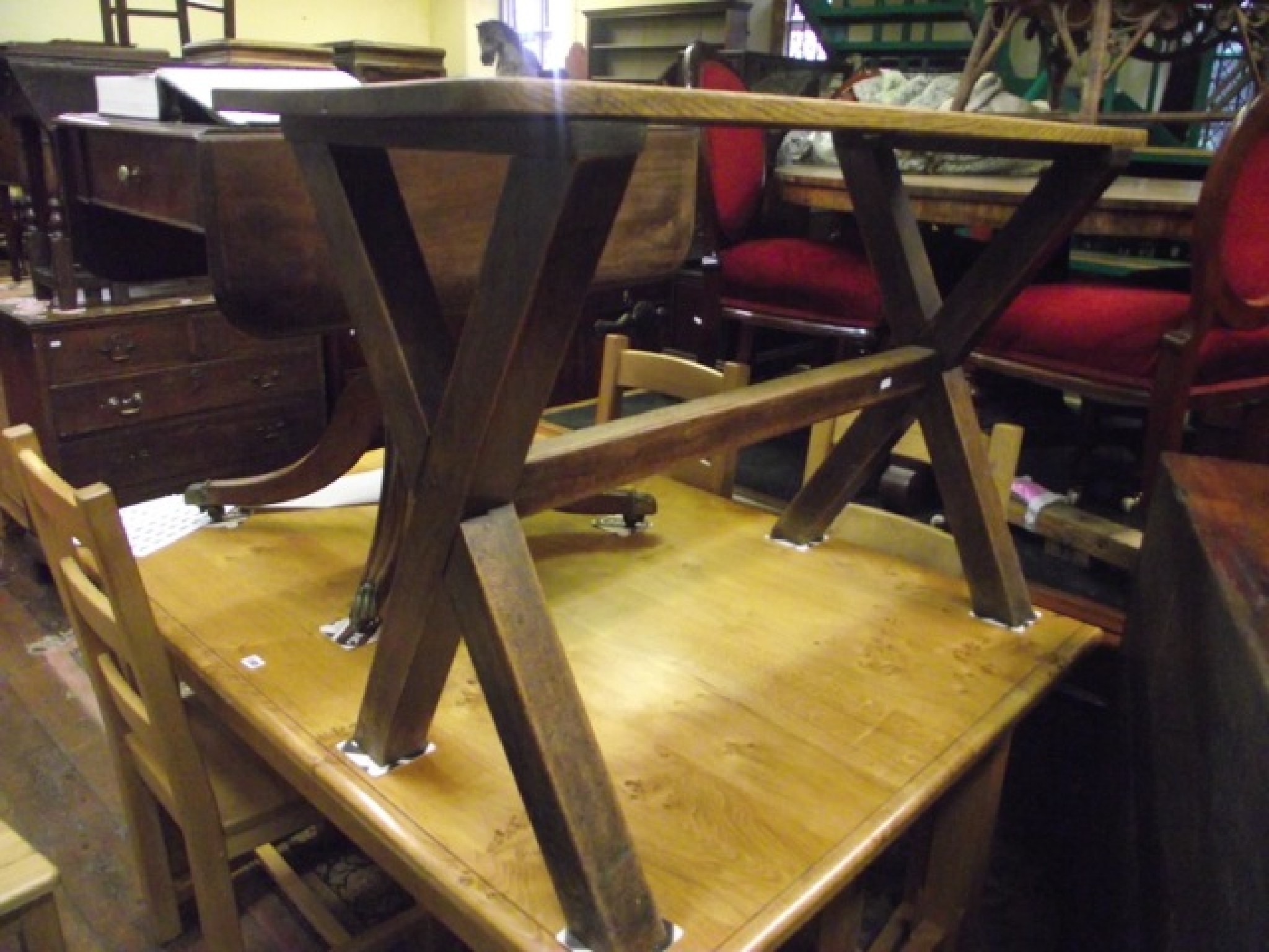 Appraisal: A th century oak tavern table of simple form raised