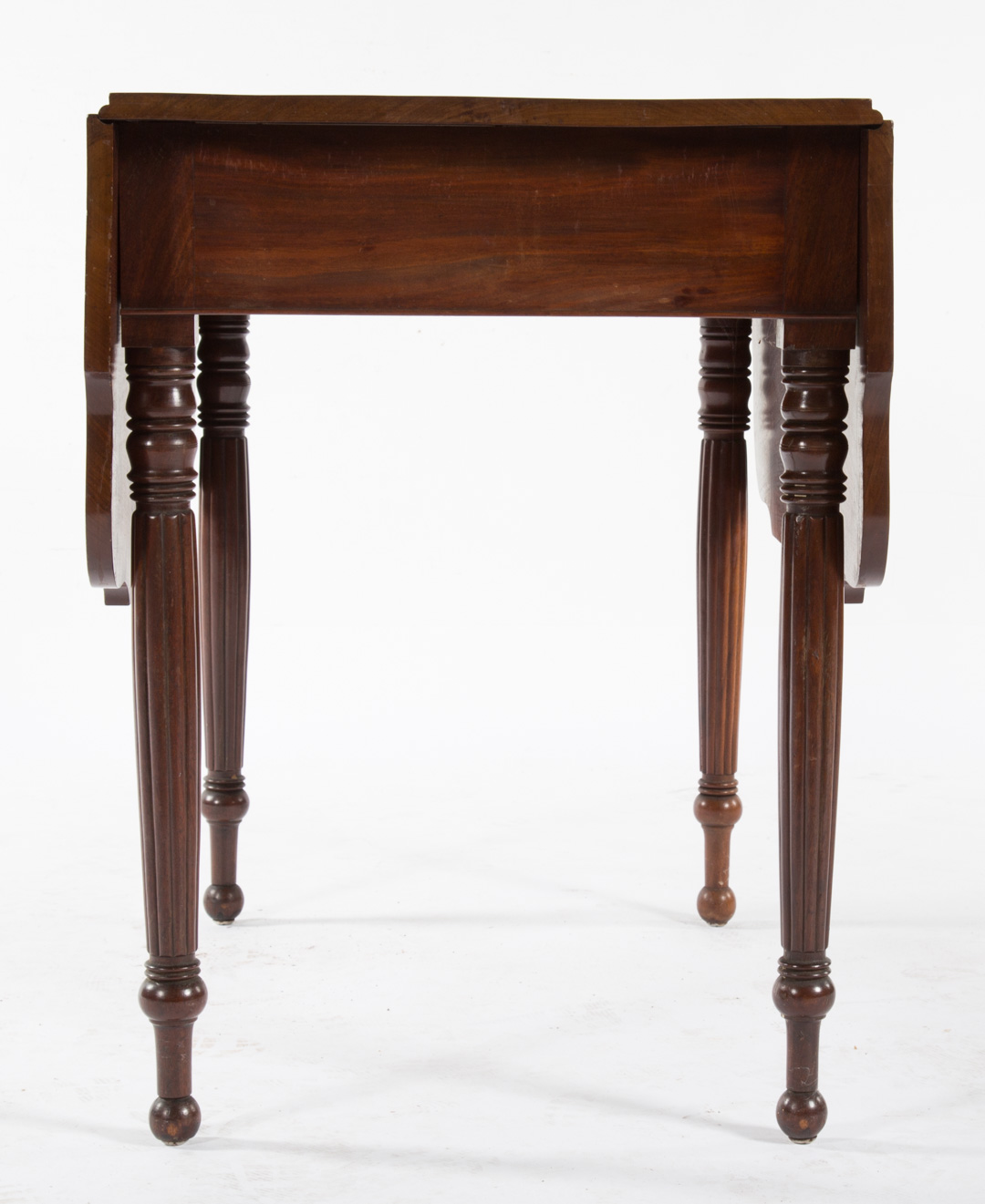 Appraisal: Federal mahogany drop leaf table circa Pennsylvania attributed to John