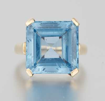 Appraisal: A Ladies' Vintage Blue Topaz Ring k yellow gold ring