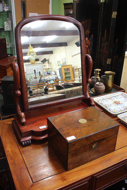 Appraisal: A VICTORIAN MAHOGANY SWING DRESSING TABLE MIRROR cm wide together