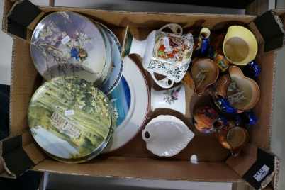 Appraisal: A mixed collection of items to include Caverswall china commemorative