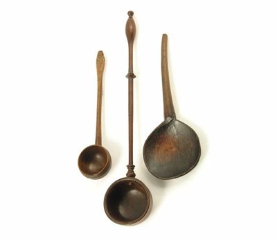 Appraisal: A late th century turned treen toddy ladle with detachable