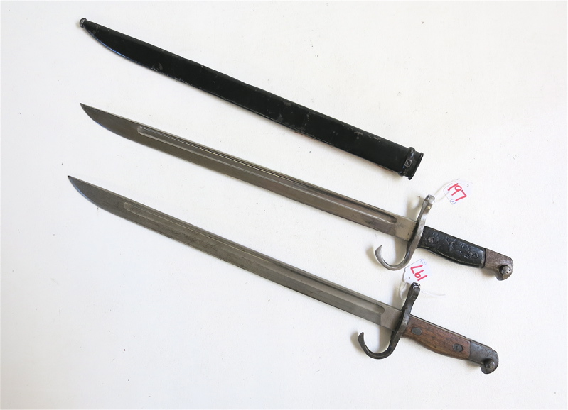 Appraisal: TWO JAPANESE WW-II BAYONETS both are type with hooked quillion