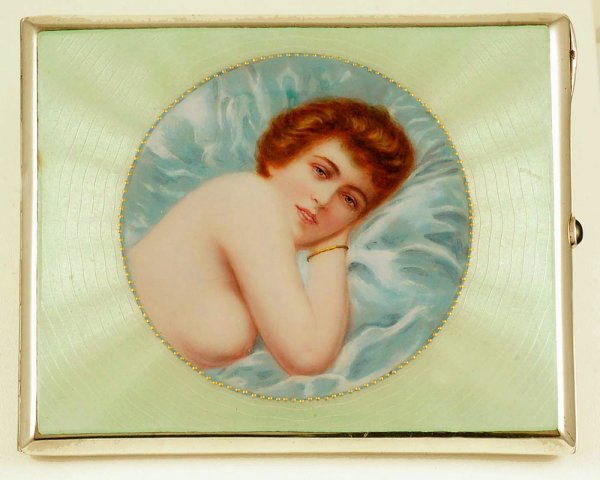 Appraisal: An silver and guilloche enamel cigarette case Front with center