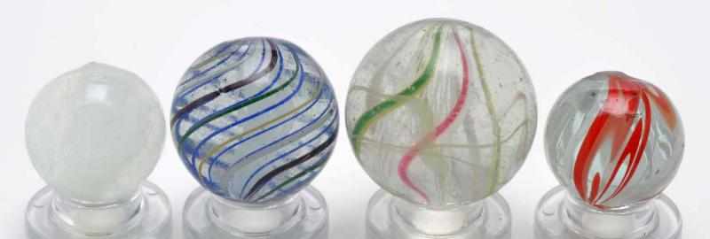 Appraisal: Lot of Swirl Marbles Description The largest is an end