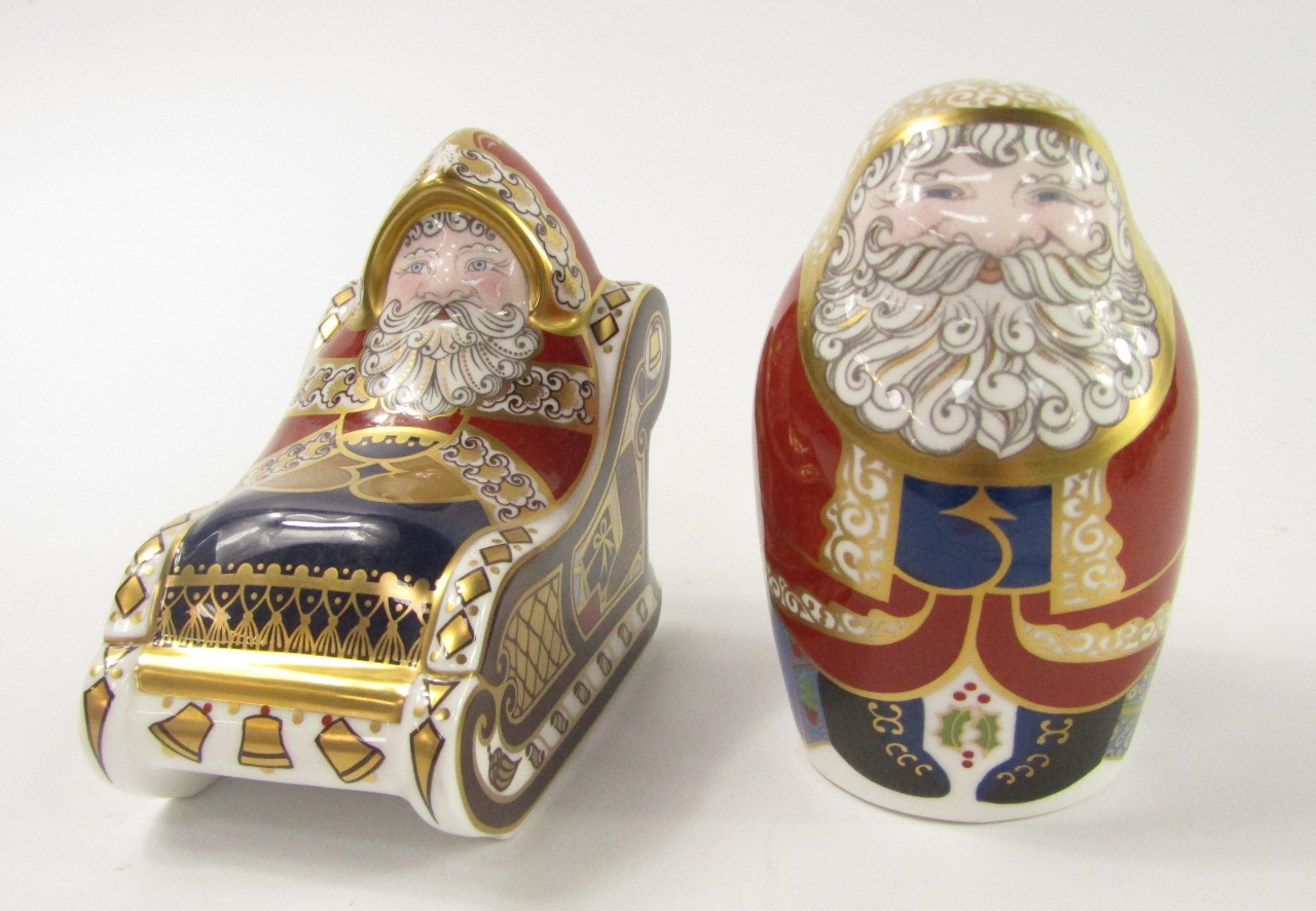 Appraisal: A Royal Crown Derby Imari paperweight modelled as Santa Claus