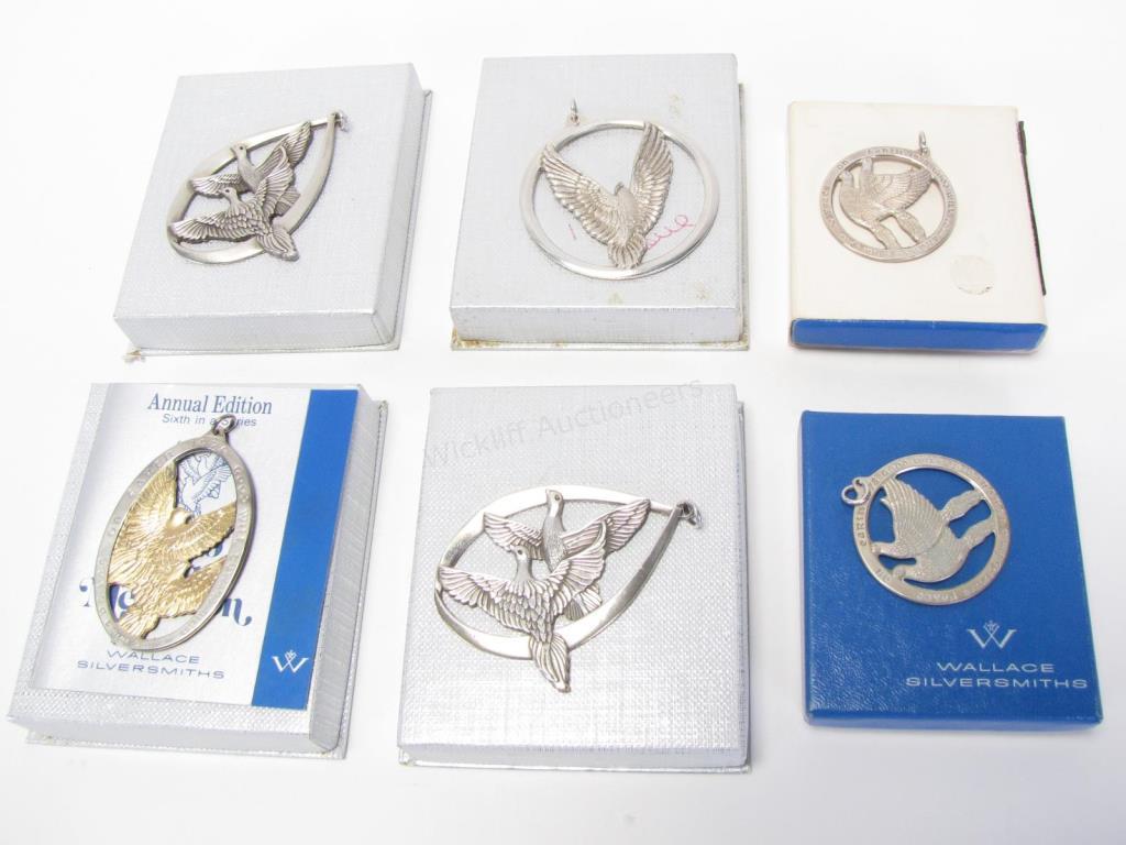 Appraisal: Six Wallace Peace on Earth annual sterling medallions including two