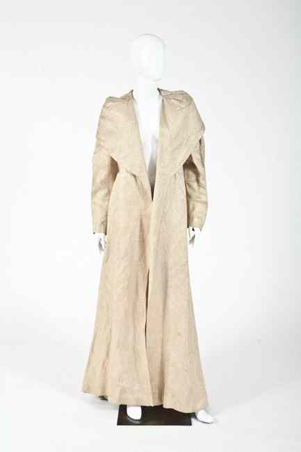 Appraisal: JAY THORPE GOLD BROCADE EVENING COAT Street New York Open