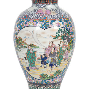 Appraisal: A Chinese Famille Rose Porcelain Ovoid Vase TH CENTURY Height