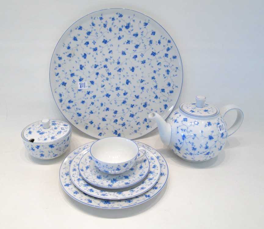 Appraisal: ARZBERG BLUE FLORAL CHINA SET ninety-seven e pieces comprised of