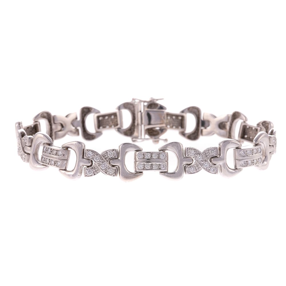 Appraisal: A ctw Diamond X Link Bracelet in K K white