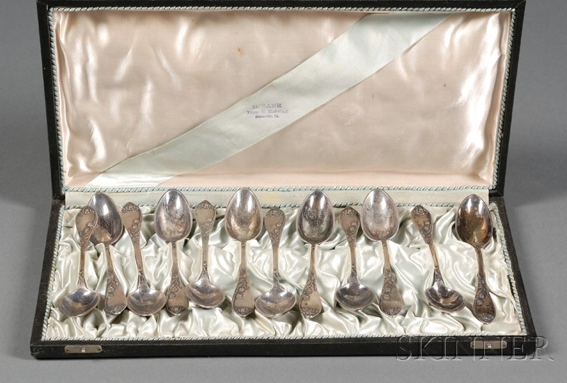 Appraisal: Cased Set of Twelve Russian Silver Art Nouveau Teaspoons -