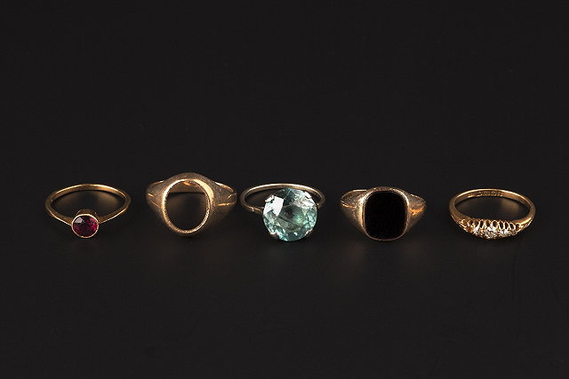 Appraisal: A COLLECTION OF RINGS comprising an ct gold and diamond