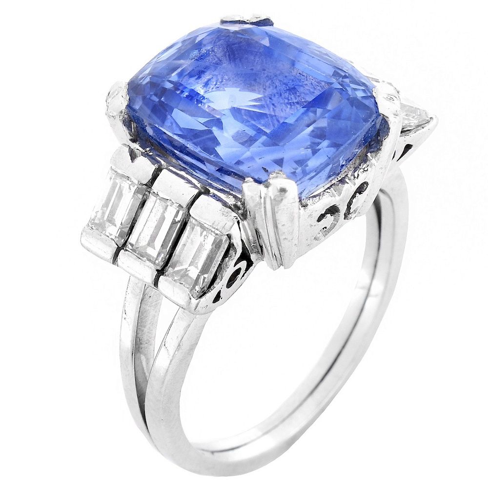 Appraisal: Vintage Carat Ceylon Sapphire Ring Vintage Approx Carat Cushion Cut