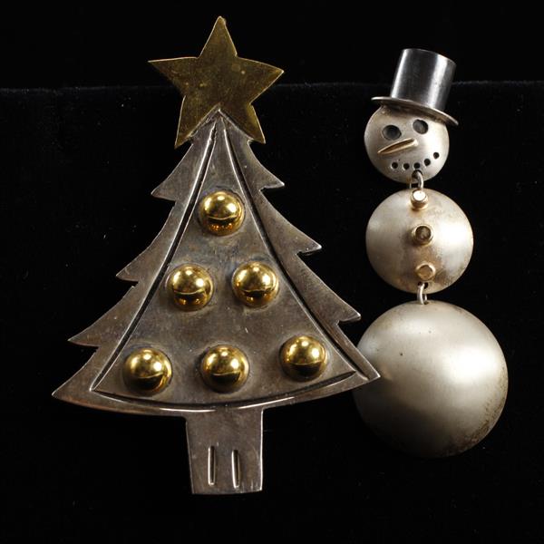 Appraisal: Sterling pc Modernist Christmas Tree Snowman Brooch Pins Snowman marked