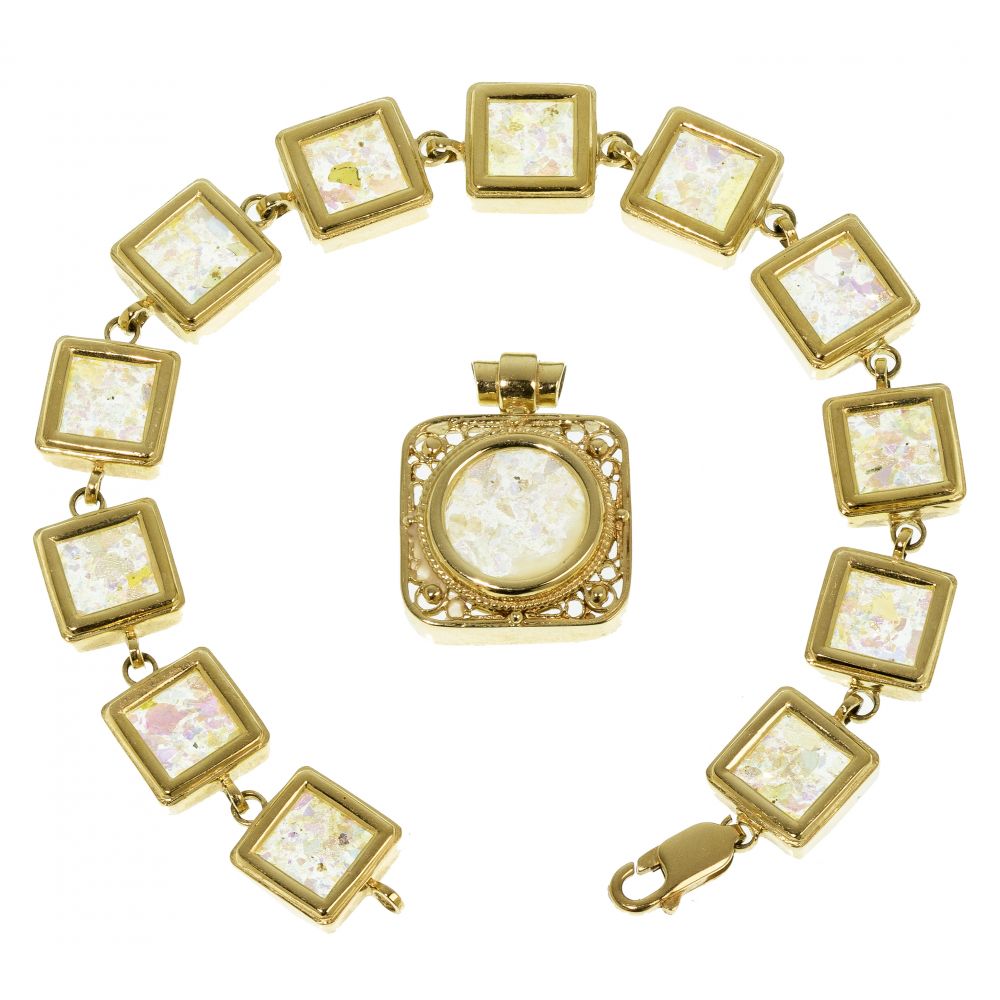 Appraisal: K YELLOW GOLD JEWELRY items including a mother of pearl