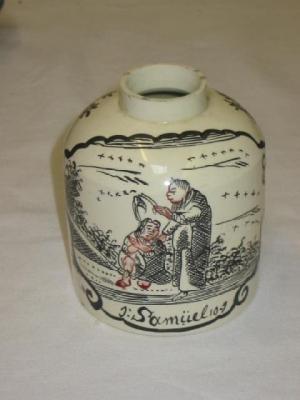 Appraisal: A LEEDS CREAMWARE TEA CADDY of cylindrical form painted in