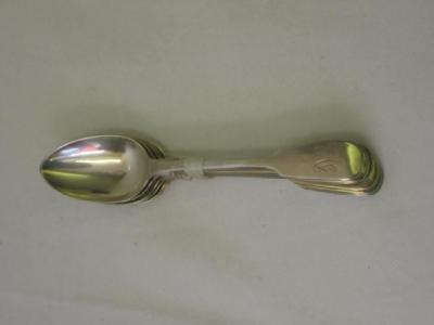 Appraisal: A SET OF SIX VICTORIAN TEASPOONS in Fiddle pattern chased