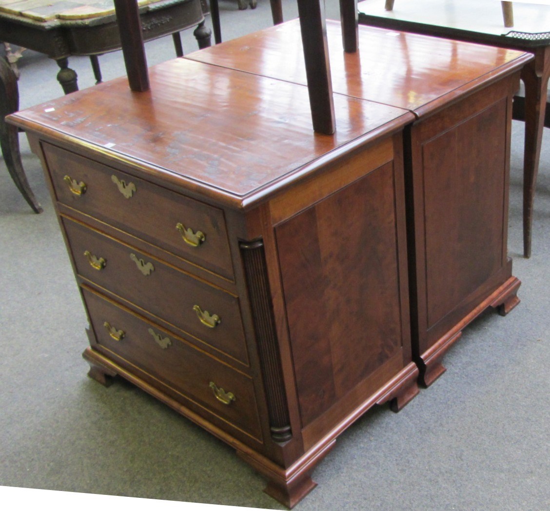 Appraisal: A pair of th century hardwood small chests each with