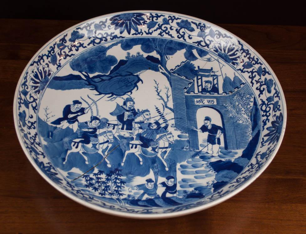 Appraisal: CHINESE PORCELAIN KANGXI STYLE CHARGER decorated in a blue and