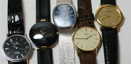 Appraisal: A collection of modern quartz wrist watches all cased or