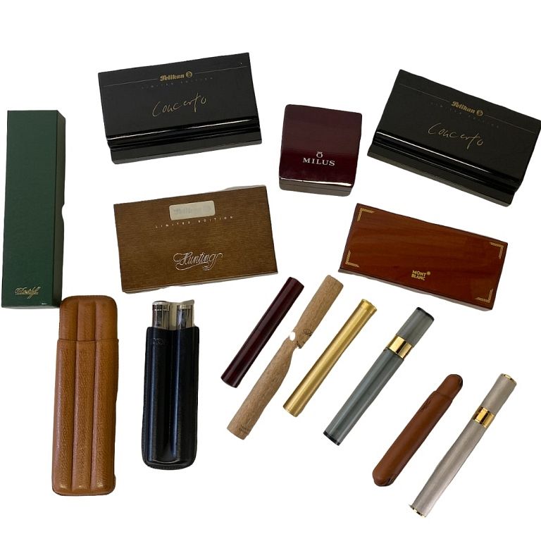 Appraisal: Collection of Cigar carrying tubes Collection of Cigar carrying tubes