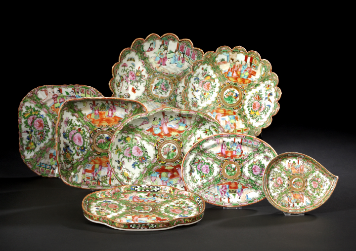 Appraisal: Group of Eight Chinese Export Porcelain Articles late th early