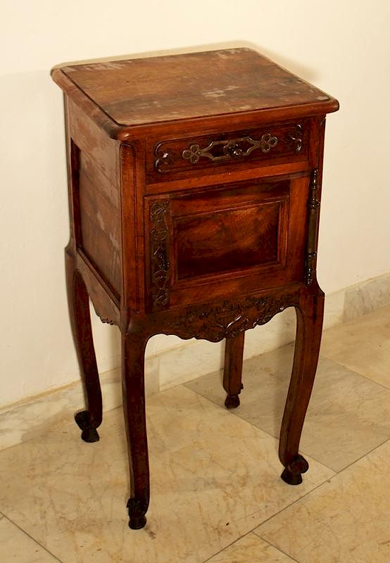 Appraisal: A French Provencal A French Provencal small chest on four