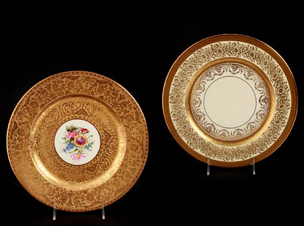 Appraisal: A set of twelve Bavarian gilt-ground and floral porcelain dinner