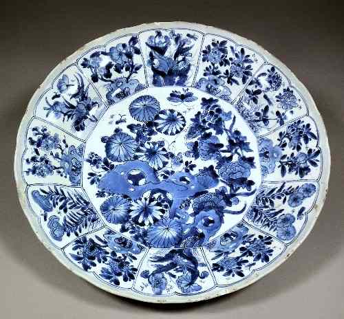 Appraisal: A Chinese blue and white porcelain dish painted with flowers