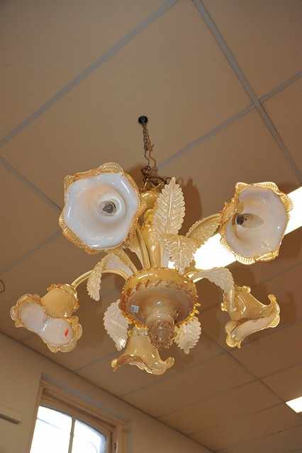 Appraisal: A VENETIAN GLASS HANGING LIGHT