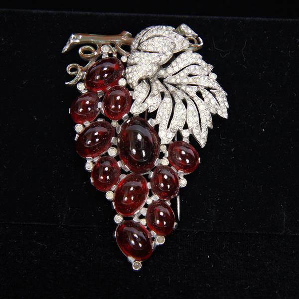 Appraisal: Trifari Alfred Philippe Pave Enamel Grape Bunch and Vine Fur