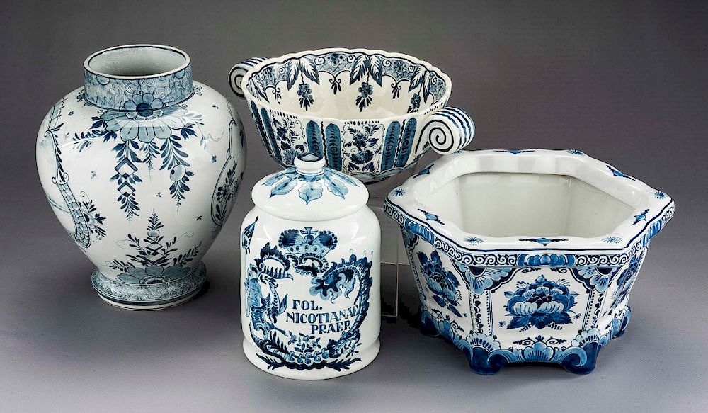 Appraisal: Pcs Delft Blue White Pottery Incl Planter DESCRIPTION Four pieces