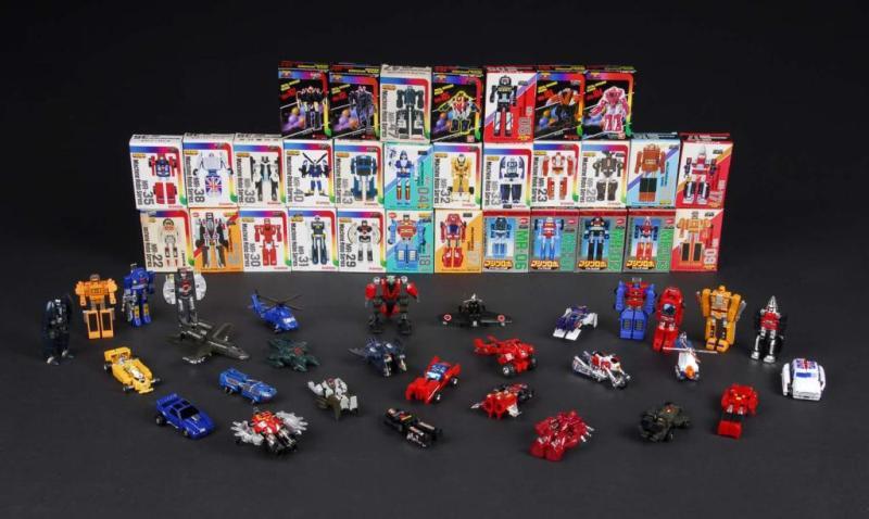 Appraisal: Lot of Machine Robo Transformable Toys Description Japanese Made by