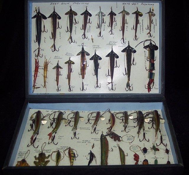 Appraisal: Thirty-nine decorative lures phantoms shrimps frogs minnows etc contained in