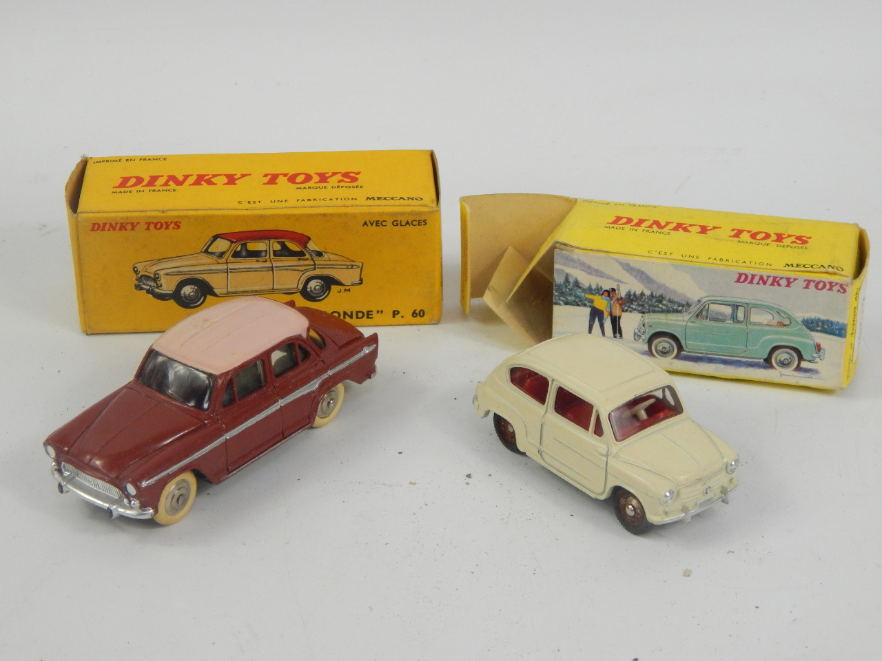 Appraisal: A French Dinky Toys die cast vehicle Simca Arond P