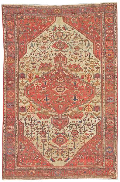 Appraisal: A Fereghan Sarouk carpet Central Persia late th century size