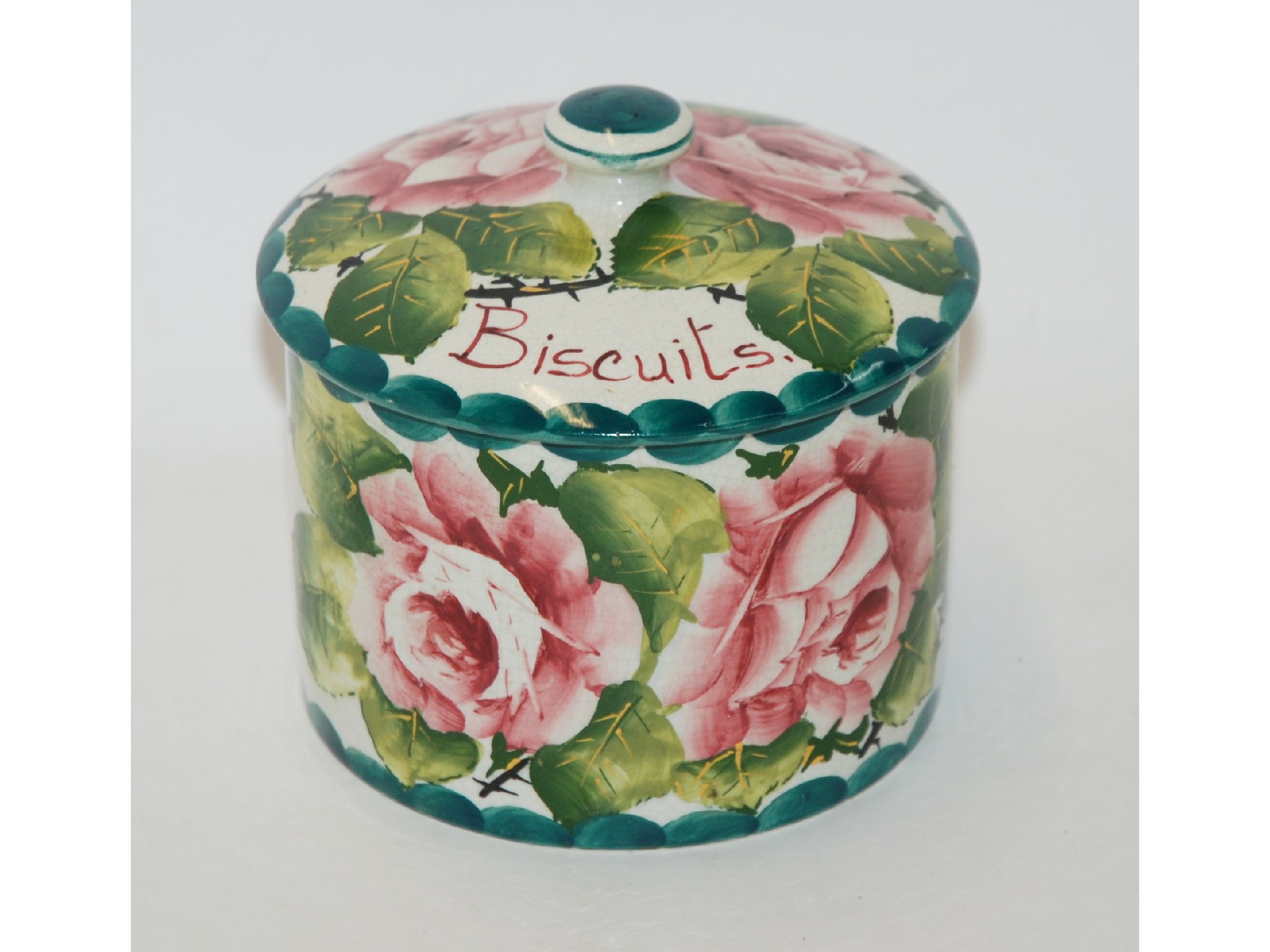 Appraisal: Wemyss Biscuit box and lid painted with cabbage roses marked