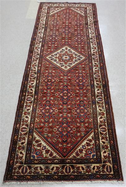 Appraisal: PERSIAN HUSSEINABAD TRIBAL AREA RUG Hamadan villages region northwestern Iran