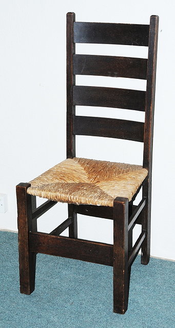 Appraisal: A SET OF FOUR EARLY TH CENTURY OAK LADDERBACK DINING