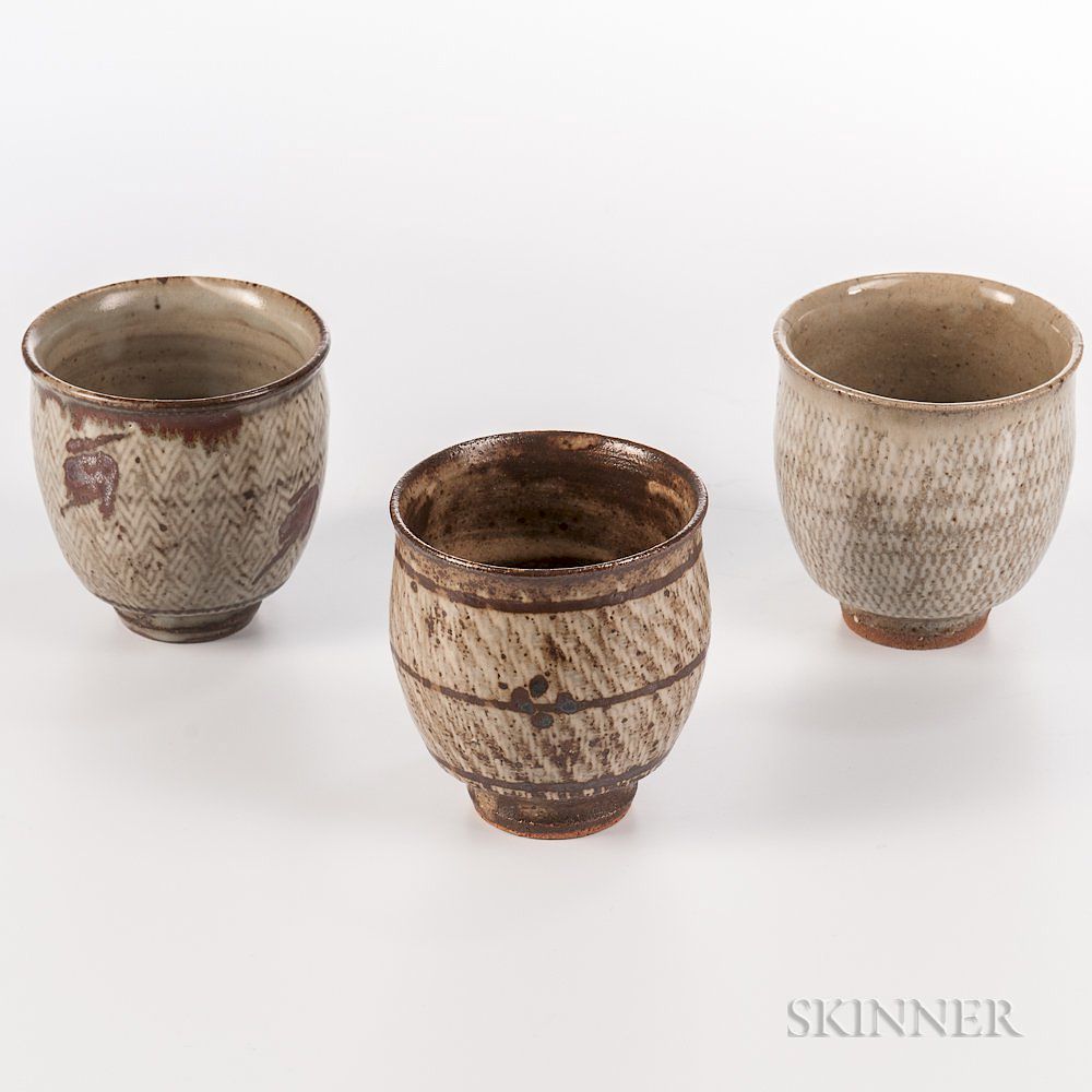 Appraisal: Three Shimaoka Tatsuzo - Jomon Zogan Teacups Three Shimaoka Tatsuzo