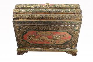 Appraisal: th C Burmese Figural Box th C Burmese Figural Box