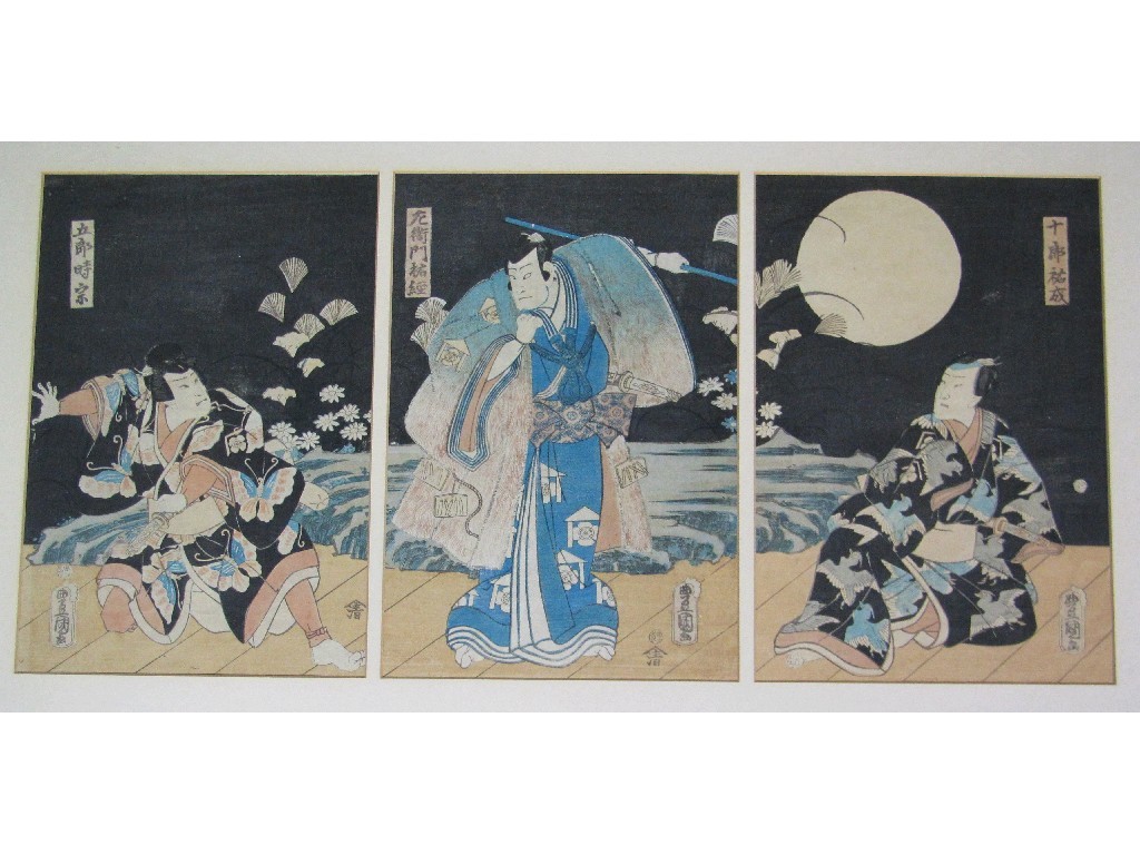 Appraisal: JAPANESE SCHOOL TH CENTURY KABUKI ACTORS Woodblock triptych x overall