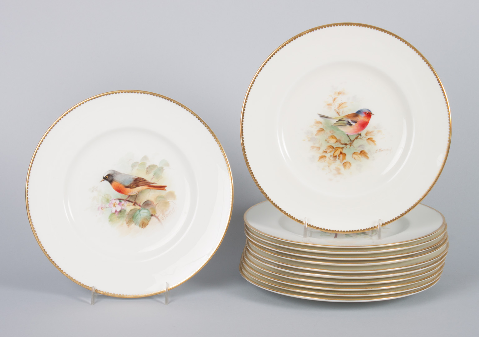 Appraisal: Royal Worcester bird-decorated cabinet plates th century each plate with