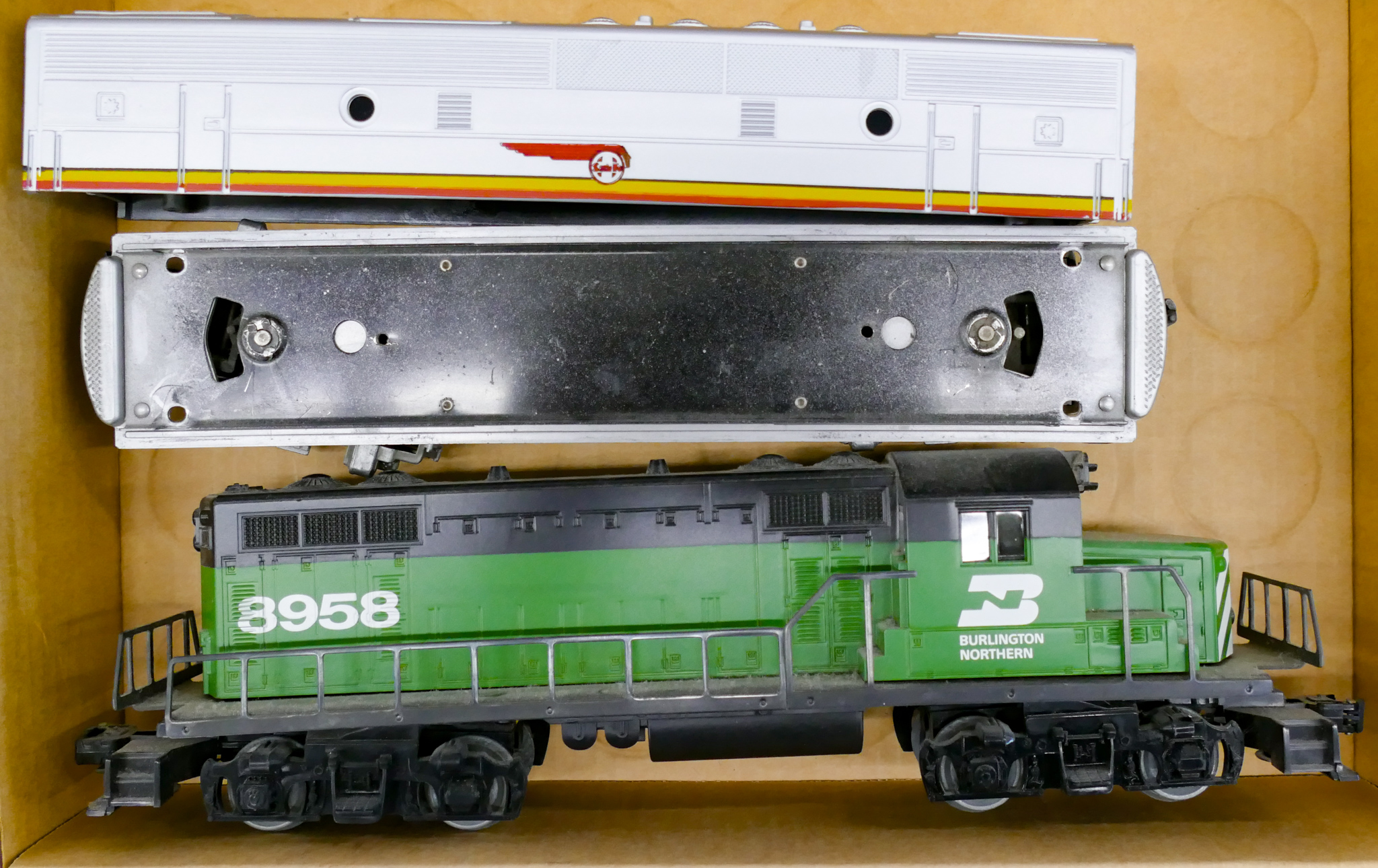 Appraisal: Box Lionel Diesel Train Engine etc