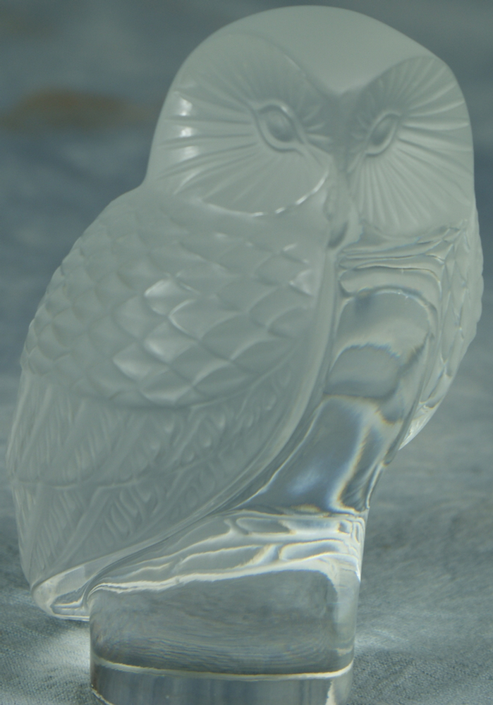 Appraisal: Frosted Lalique owl tall Estimate -