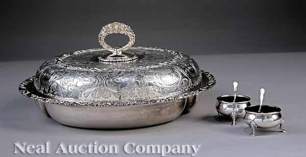 Appraisal: An Ellis Barker Silverplate Circular Covered Vegetable Dish with tripartite