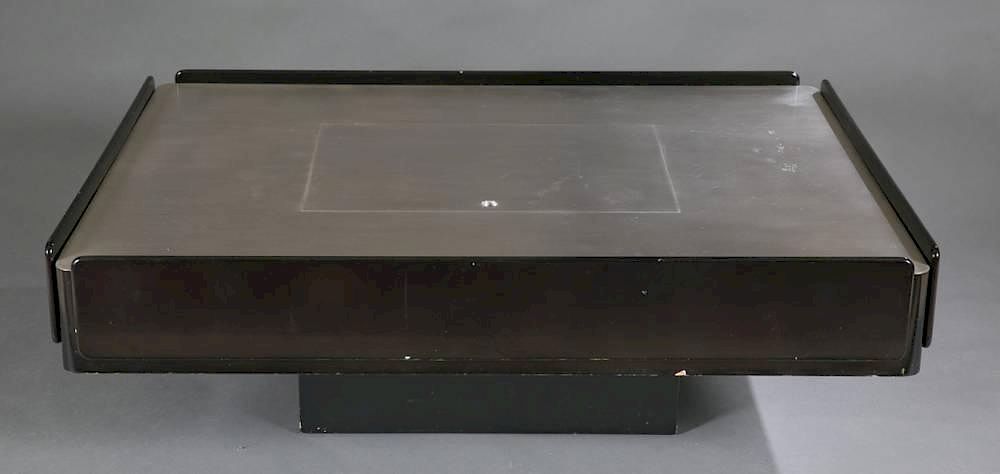 Appraisal: Mid century modern coffee table Mid century modern black lacquer